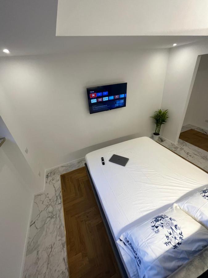 Savoia House, Modern Apartment Near Villa Borghese Roma Esterno foto